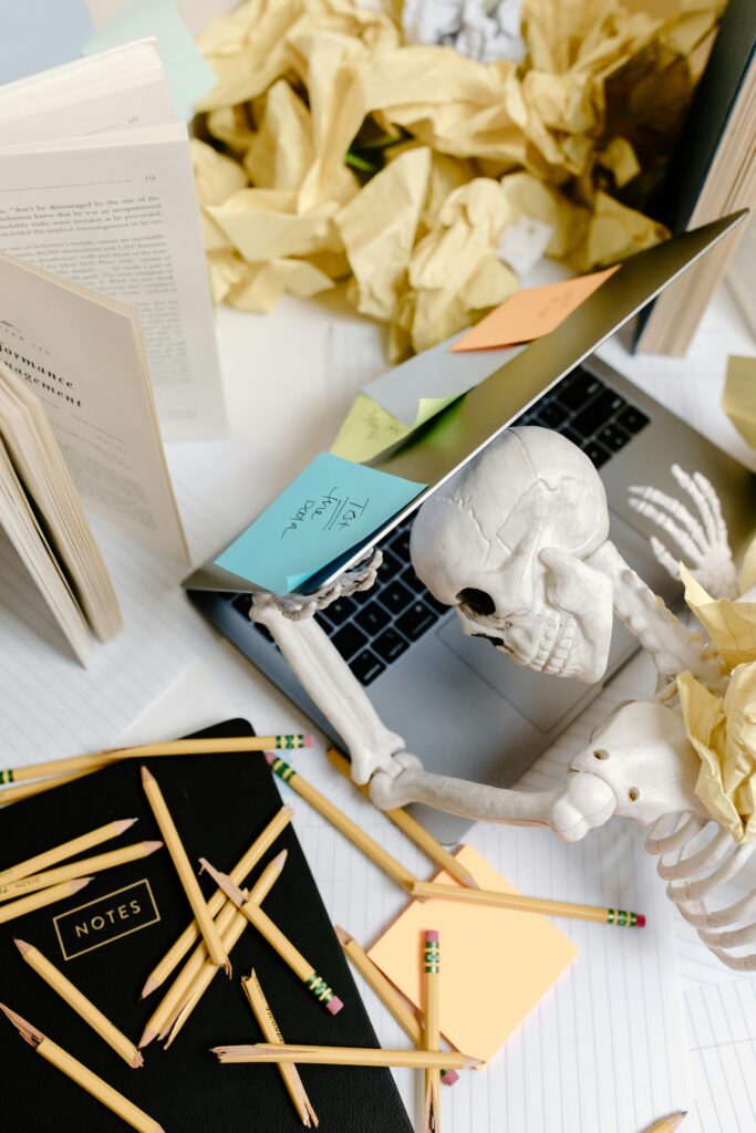 What is Workplace Chaos? (And Why Small Teams Experience It Most) pexels tara winstead 8386711 (1)
